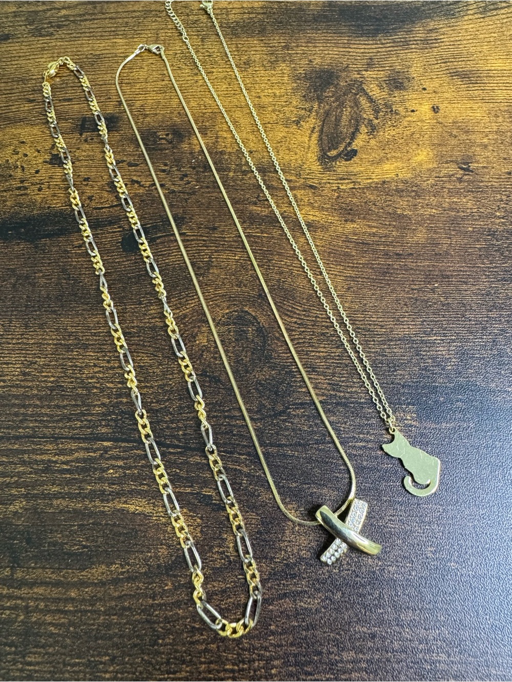 Classic Gold and Gold Plated Chain Necklace Bundle Cat Kiss Lind 14K GE